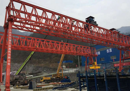 门式起重机吊钩日常检查