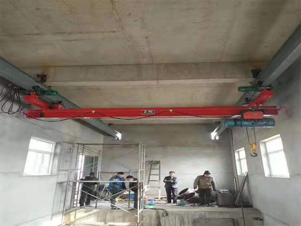 桥式起重机接触器线圈出现断电怎么解决